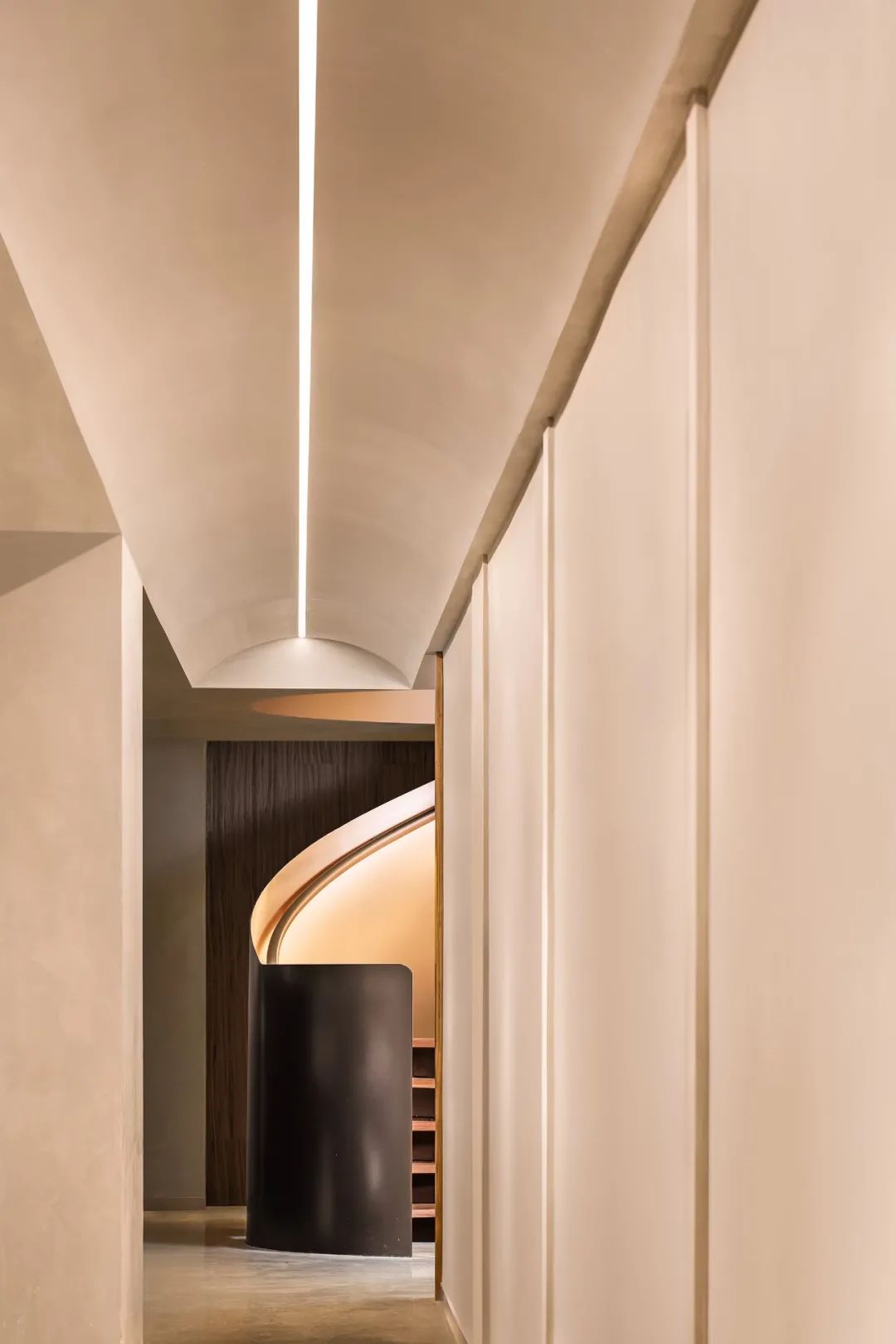 圆拱+留白，赋予空间神圣感与仪式感｜大观国际-23