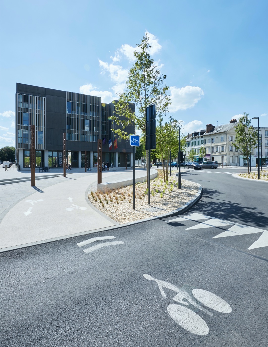 法国诺曼底快速公交枢纽设计丨EGISONEspace Libre-6