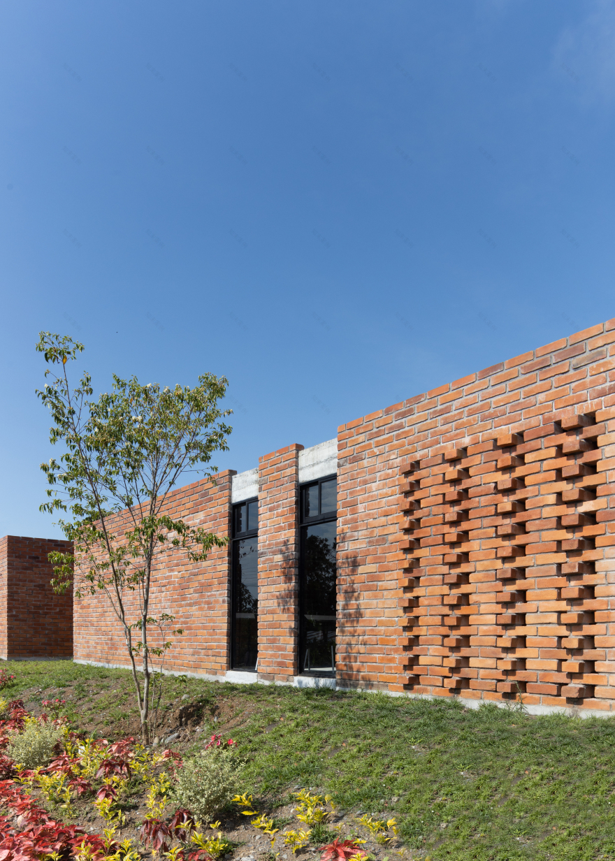 新日老年人中心丨厄瓜多尔丨Side FX Arquitectura-32