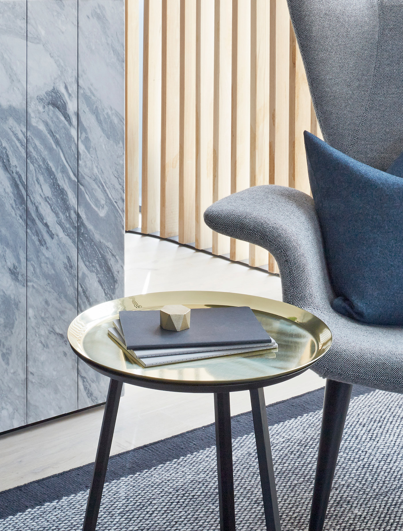 墨尔本 Case Meallin 办公室 | 海军色调的宁静空间-2