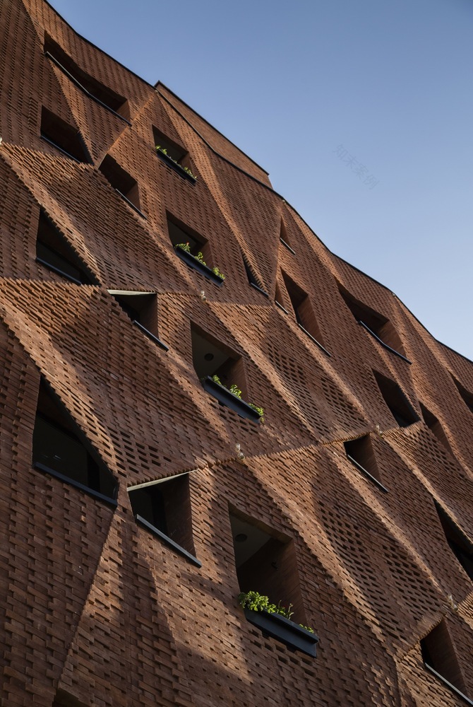 德黑兰中产阶级公寓“影”大厦-65