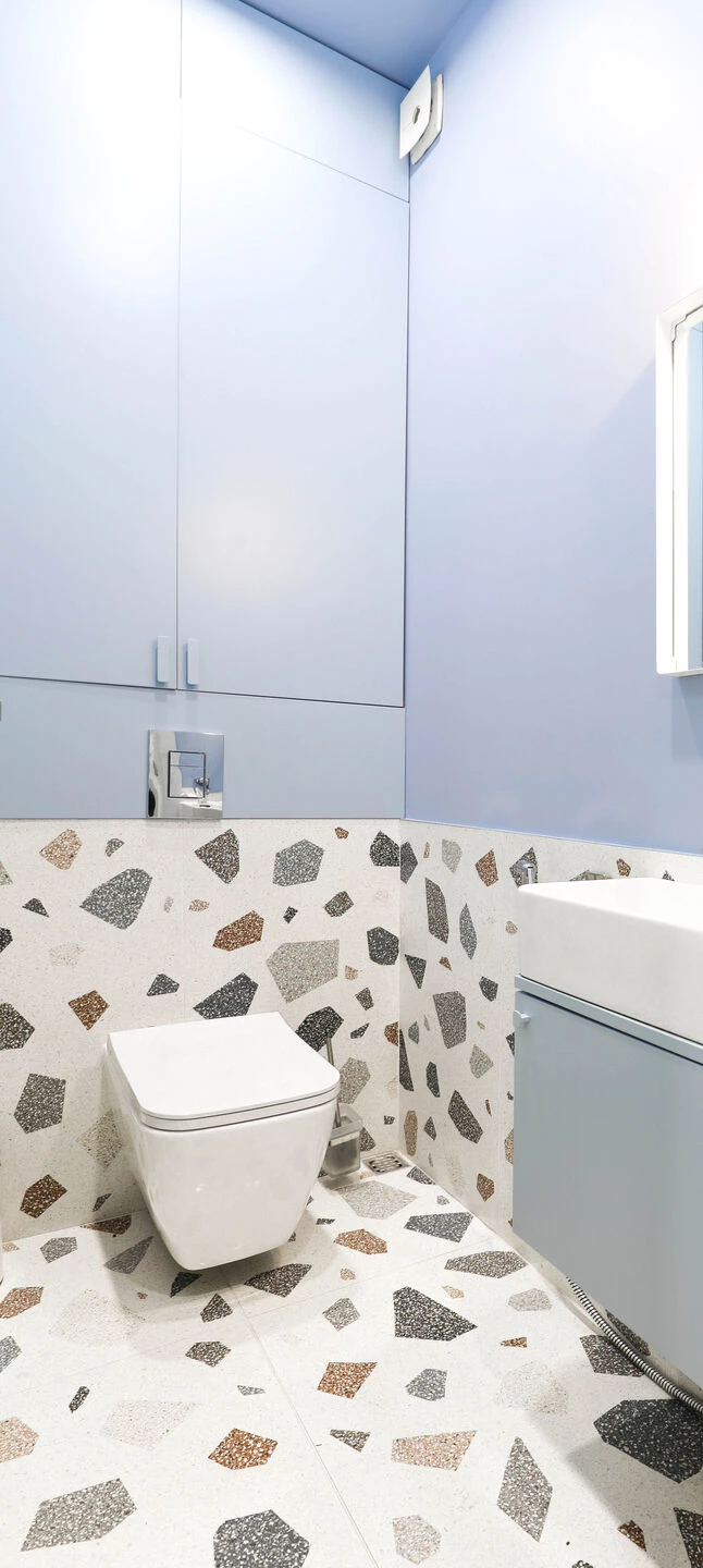 色彩项目 · 充满艺术气息的 2021 年家庭公寓设计丨保加利亚布尔加斯丨Think Forward-31