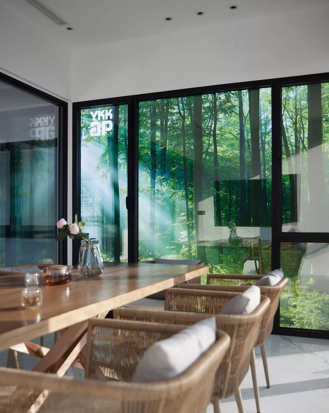 美颂上镜·YKK 展厅 | 门窗艺术构筑家的安宁-25