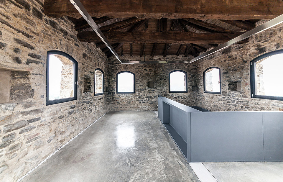 意大利古堡图书馆,现代与历史的完美融合-30