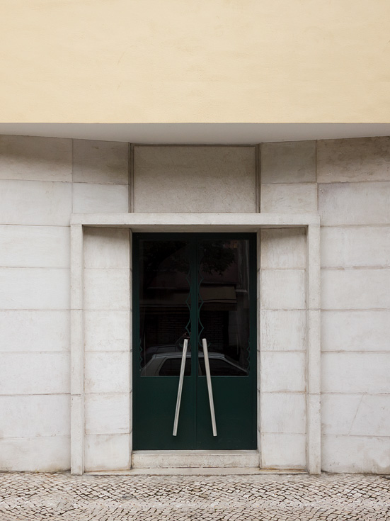 C6 – 门户（依据一般常见语境的意译，因为portals可指门户网站、通道、门户区域等，若这里有特定领域含义，需根据实际情况精准翻译 ） 丨Aurora Arquitectos-14