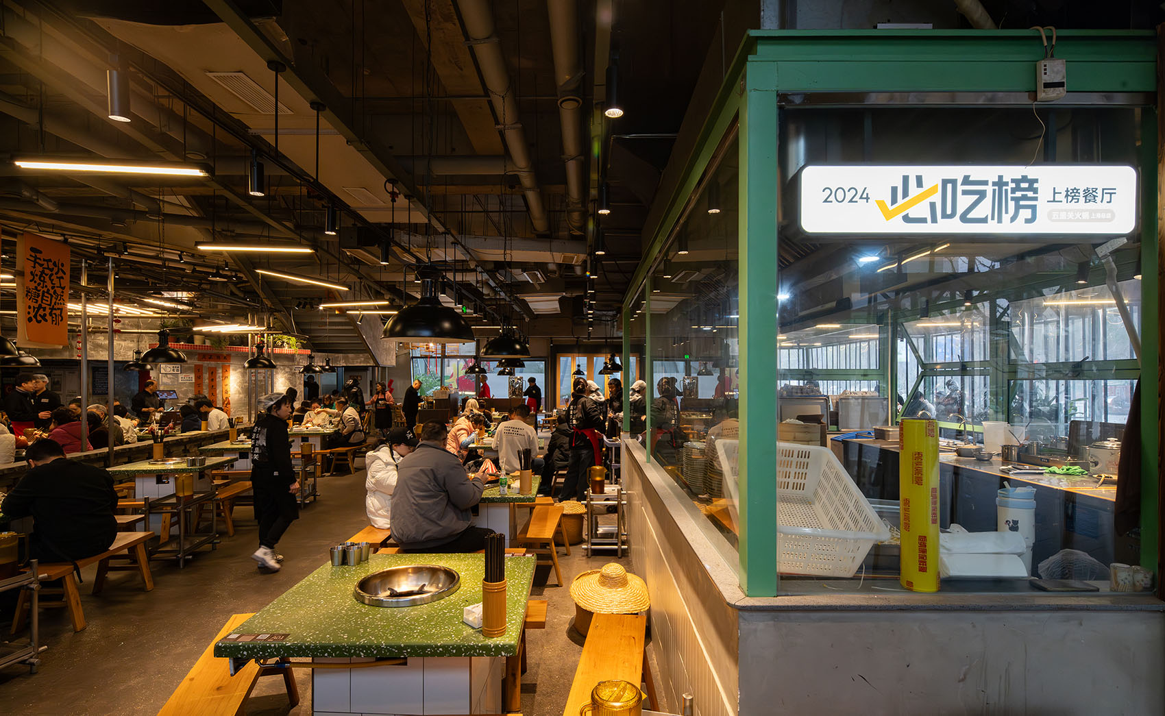 街边的绿色伞棚 · 五里关麓坊店 · 凡筑ArchFAN丨中国成都丨凡筑ArchFAN（成都凡筑建筑设计事务所有限公司）-82