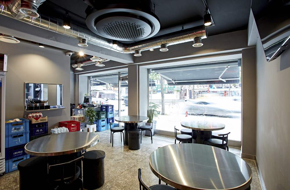 13 坪简约风猪舍改造，诠释青春气息-7