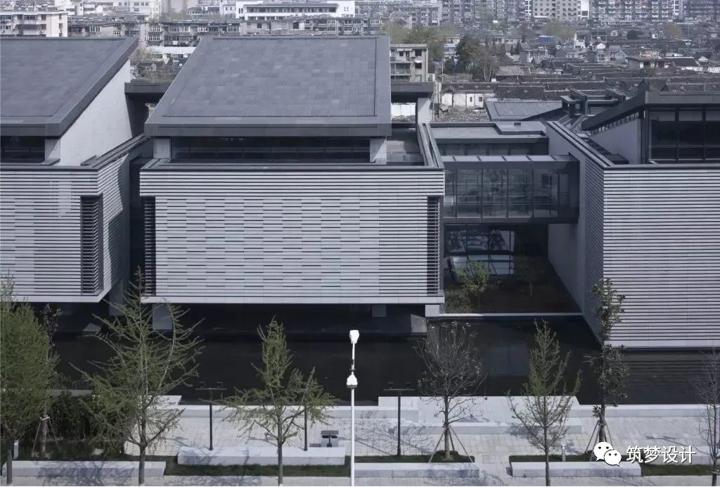 案例抄绘｜泰州科学发展展示中心-32