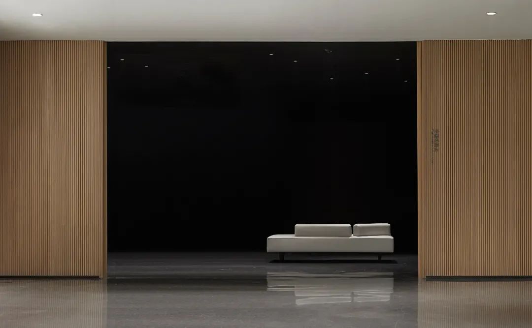 融创华北│郑州漫山艺术中心——东方水墨韵味的现代空间设计-27