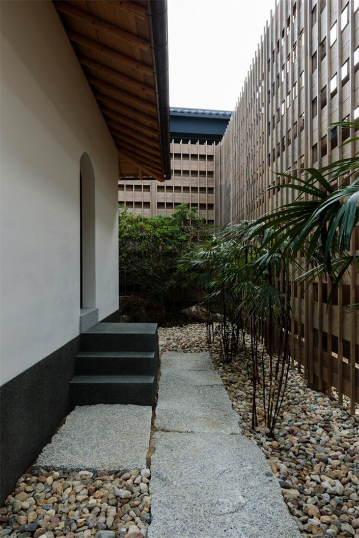 传递日本社区文化的Setumi Azumi民宿设计丨日本广岛丨戈者设计,京都建筑师三浦四郎等-32