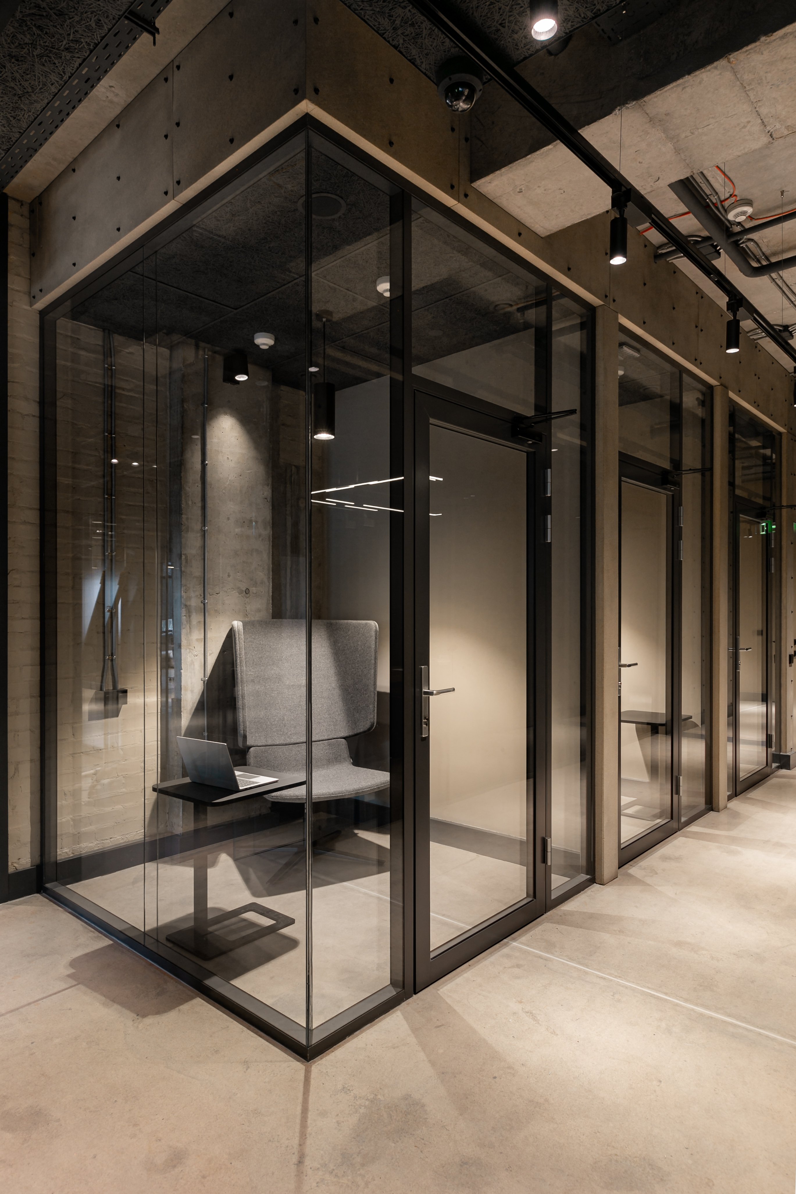 马斯纳维资本办公室丨乌克兰基辅丨loft buro-38