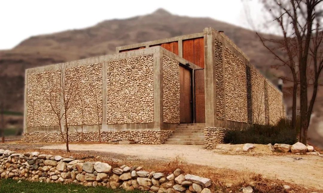 美剧《摩登家庭》里没人要的豪宅，竟然是这位世界级知名建筑师的家！儿子还是当红小鲜肉！-182