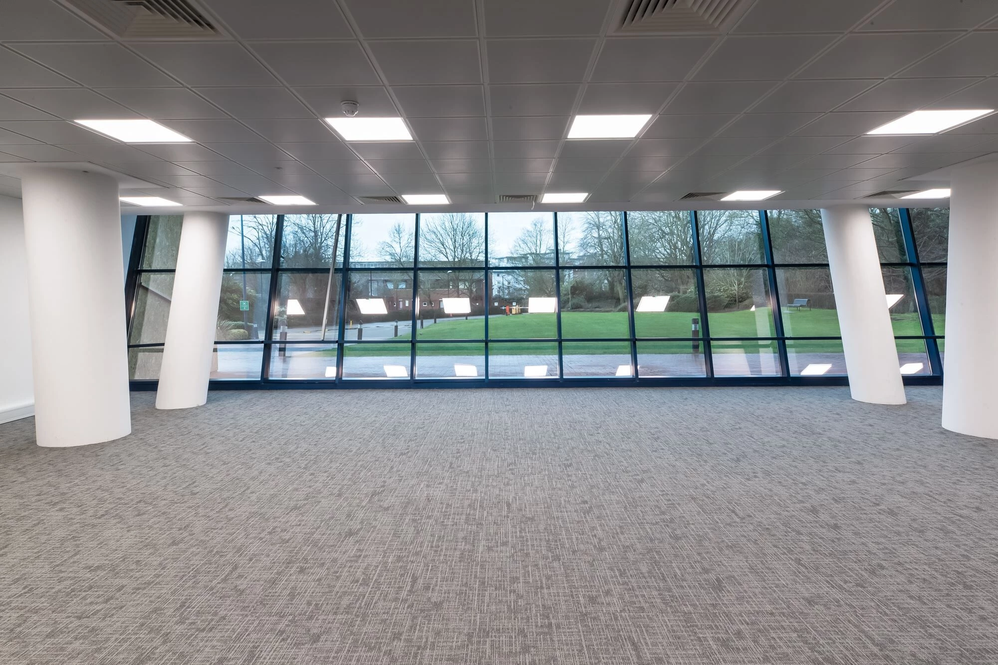 蓝色利尼大厦丨英国丨Susan Lacey Design-25