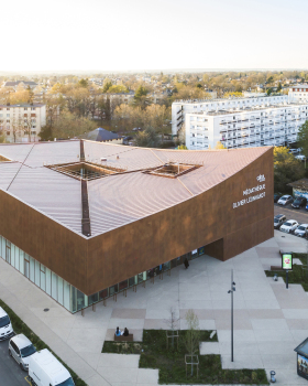 Media Library Sainte-Geneviève- des-Bois / archi5 + Calmm architecture