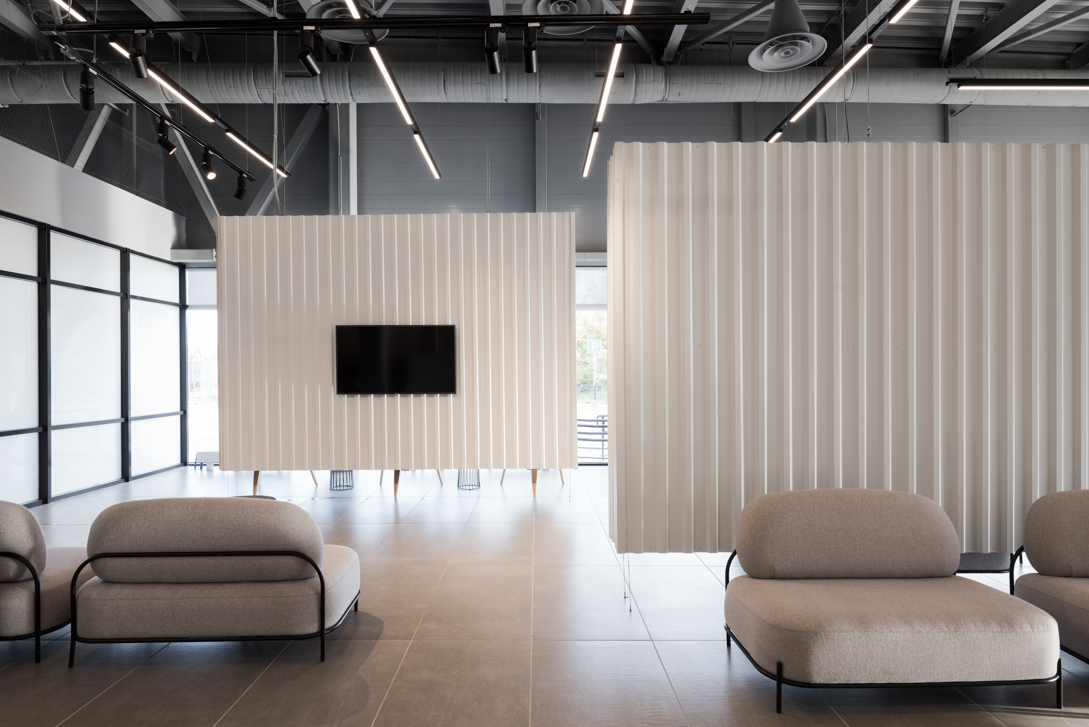 俄罗斯 Yelizovo 机场商务大厅设计-37