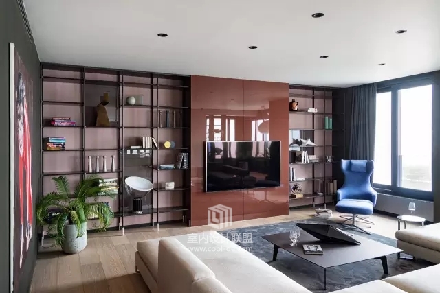 软装陈设如此精彩的基辅公寓-24