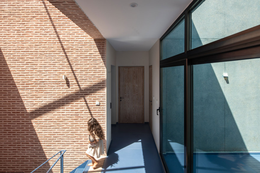 卡拉 OK 厅,男士办公室丨伊朗-23