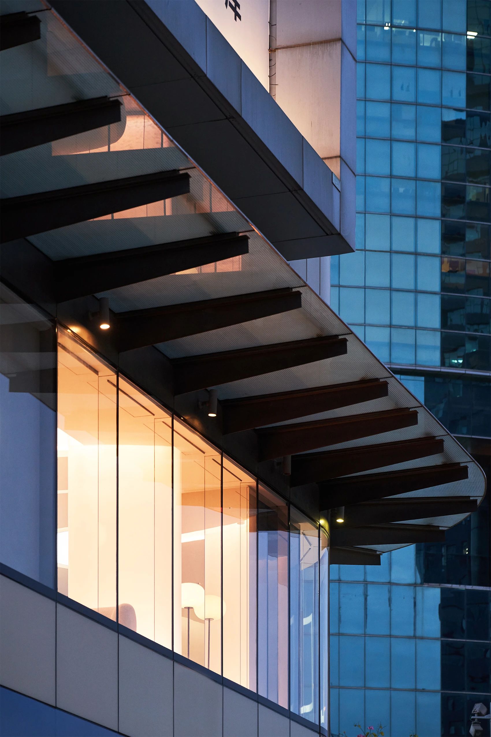 极氪中心·佛山岭南NOVA店丨中国佛山丨瑞德设计-1