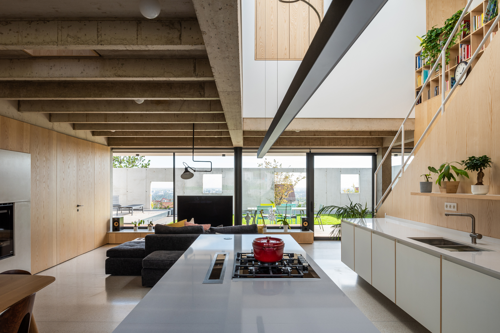 适合有宠物的家庭的房子丨斯洛伐克布拉迪斯拉发丨Sadovsky & Architects-35