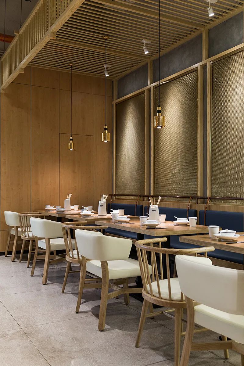 深圳卅卅串串店 | 简约精致，还原老成都风味-22