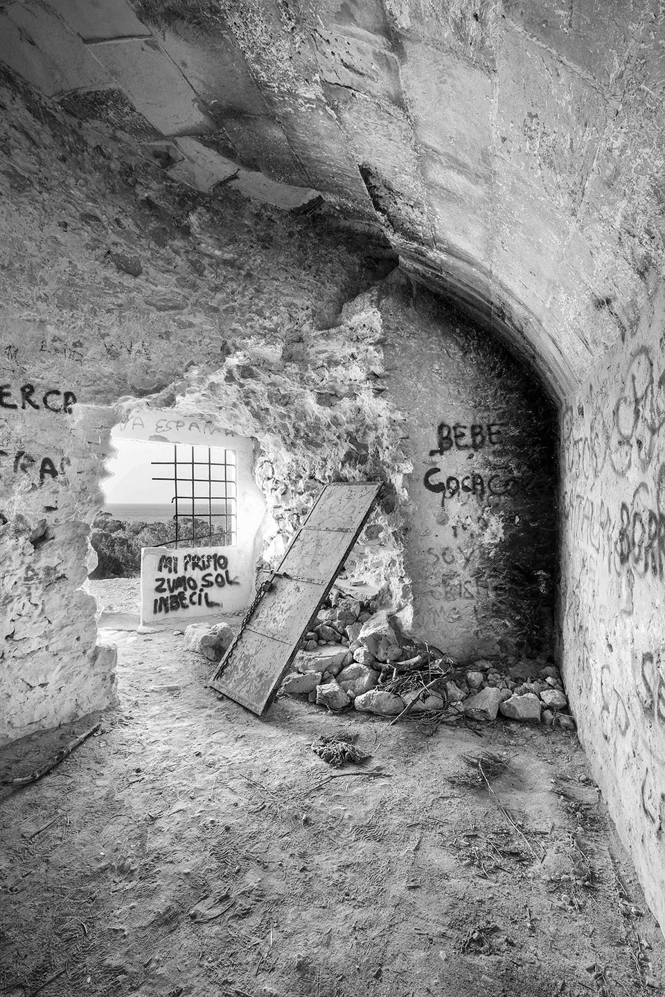 西班牙古老防御塔改造 / Marià Castelló Martínez-44