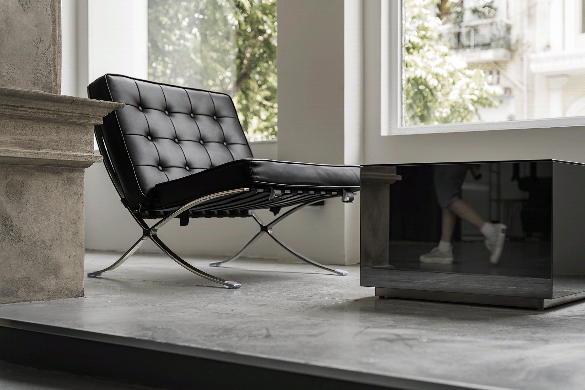 黑暗画廊丨越南河内丨Naki Wood Studio-25