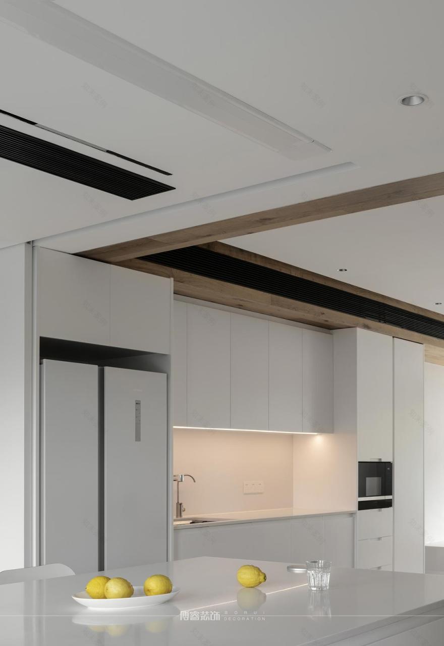 橘猫肥花的温馨原木之家-17