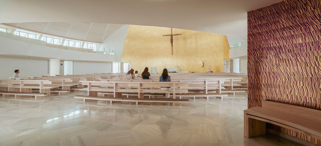 Francisco de Vitoria 大学新教堂装饰艺术丨Spain丨Ramos Alderete-29