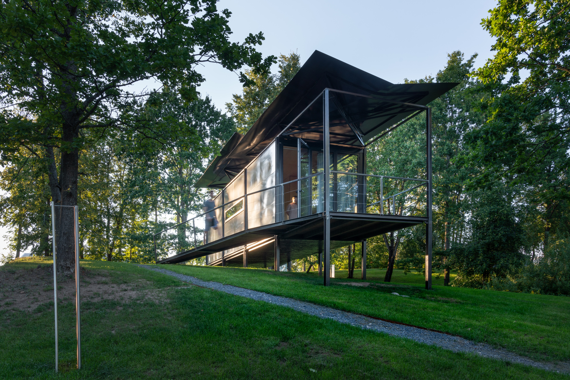 模块化环保小屋,自然景观中的和谐之选-10