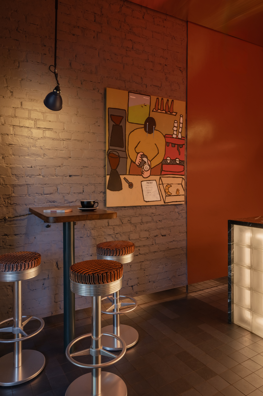 纯咖啡;原味咖啡(注:Frank 在这里可能是 纯的、原味的 意思,但不确定是否有特殊语境,如果结合特定品牌等情况可能有不同含义) 丨乌克兰基辅丨Yana Molodykh-16