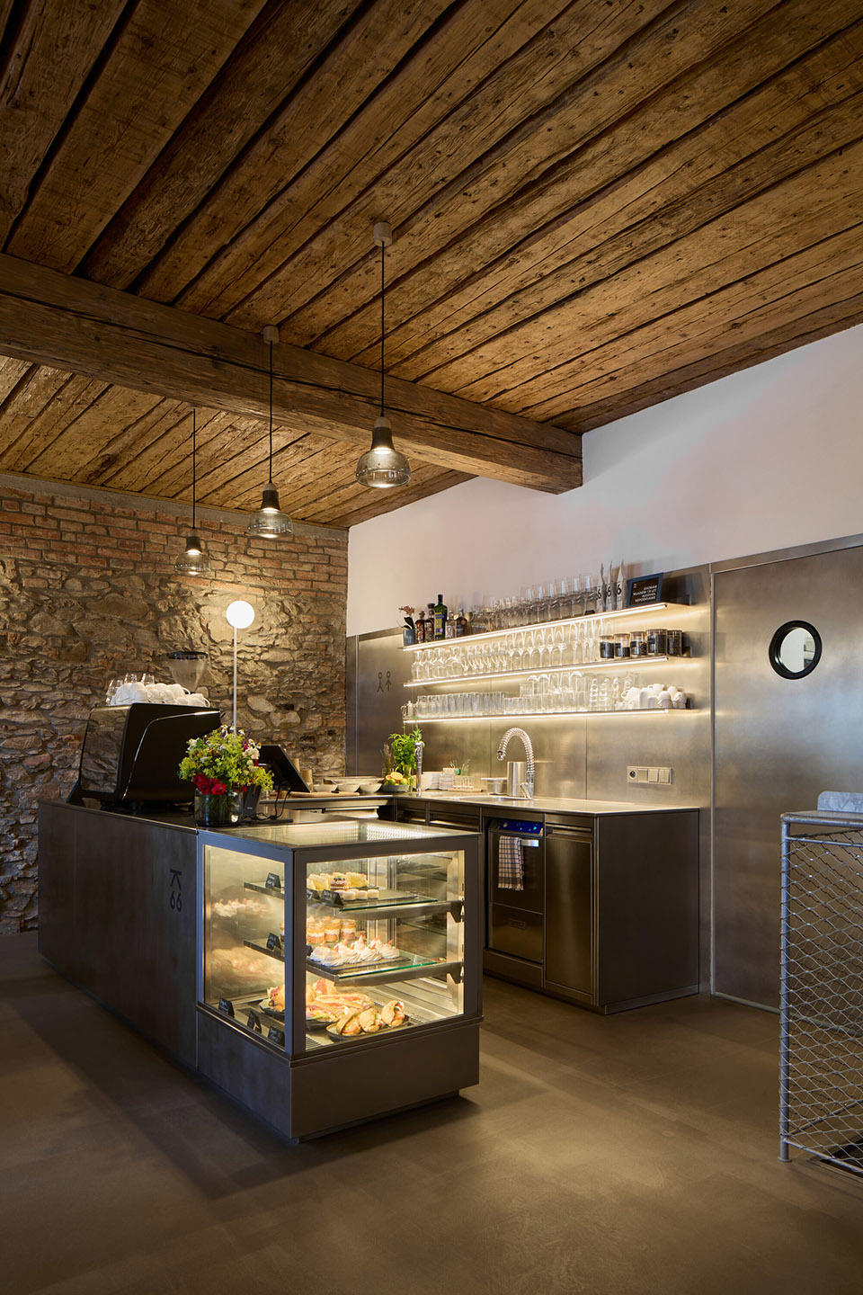 K66咖啡馆与联排住宅丨matěj šebek architekti-84