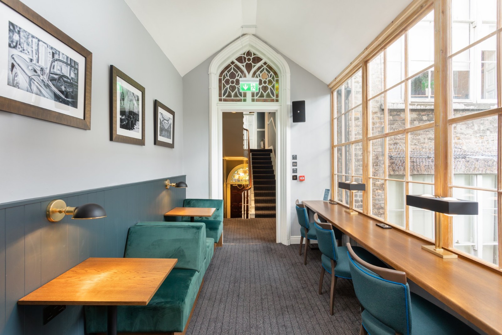 爱尔兰都柏林 Office Suites Club 服务式办公室  Think Contemporary-1