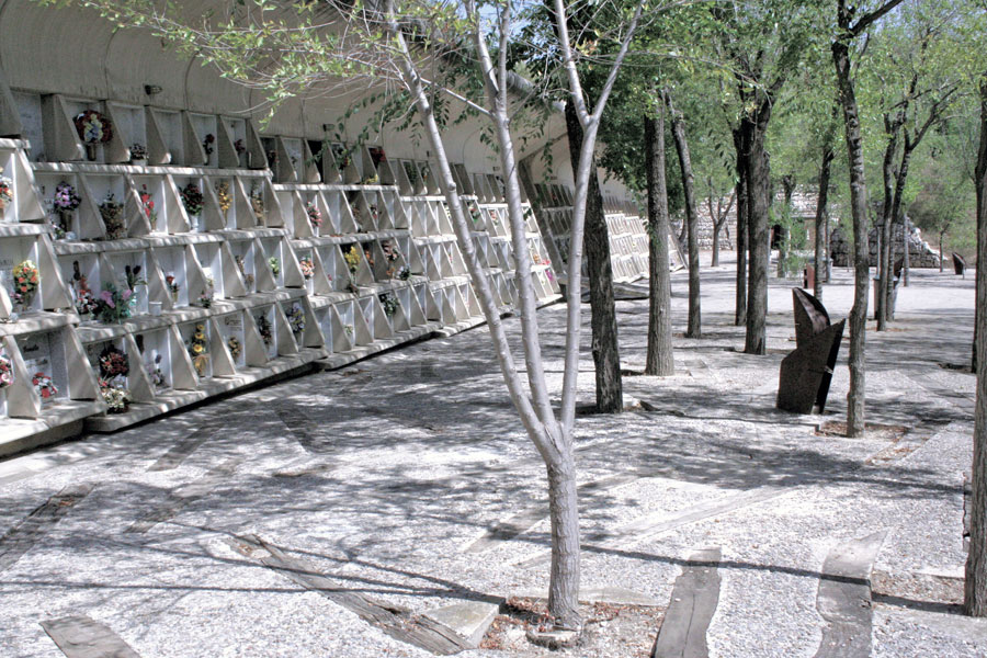 伊瓜拉达墓园-26