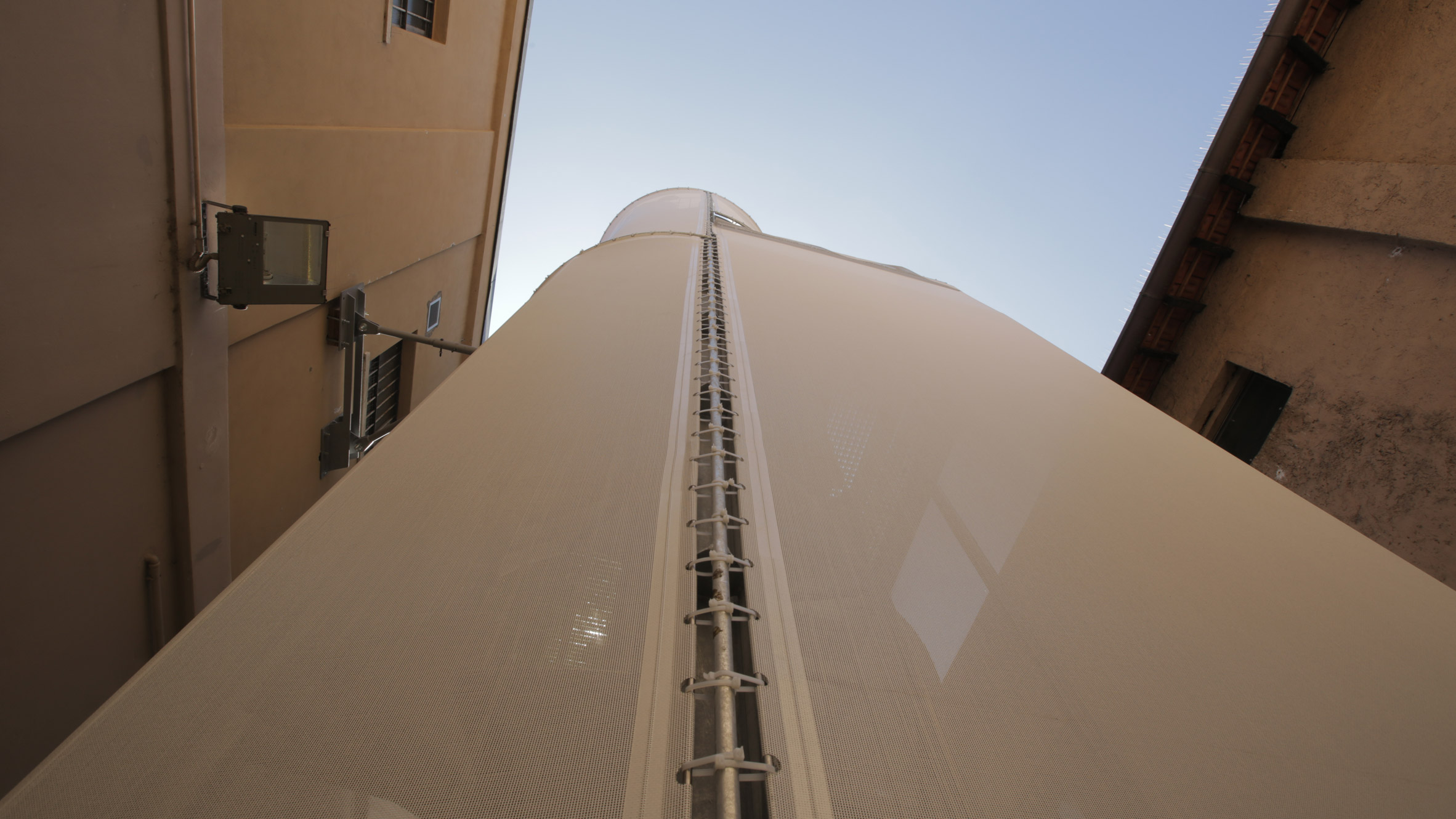 SO-IL and MINI create an air-filtering house that "contributes to improving urban life"-11