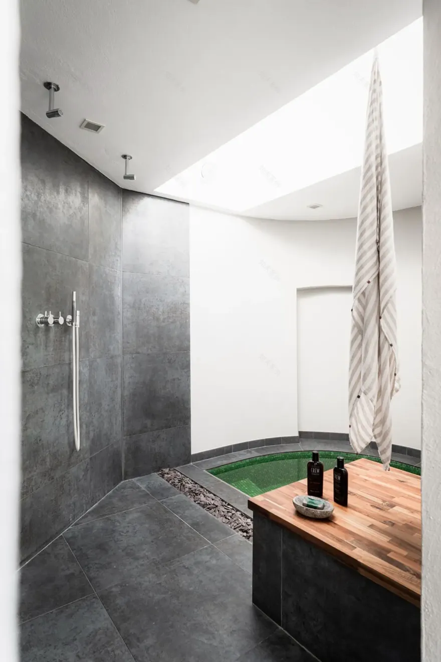 瑞典 1907 年建筑的独特魅力 | 绿宝石般的屋顶公寓-8