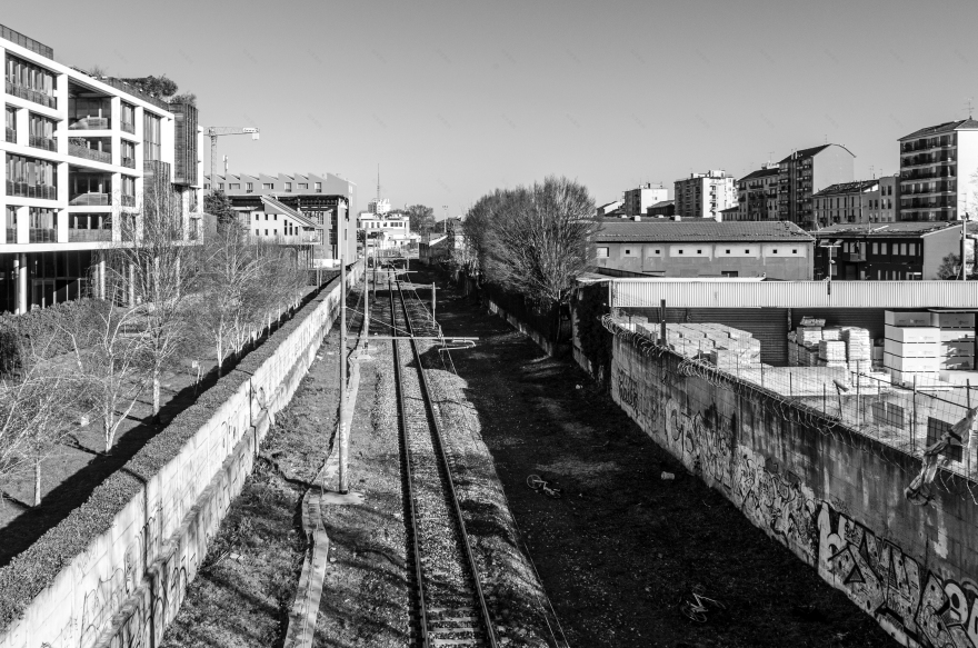 米兰 Porta Genova 铁路站场摄影项目丨意大利米兰丨Daniele Zipeto-15