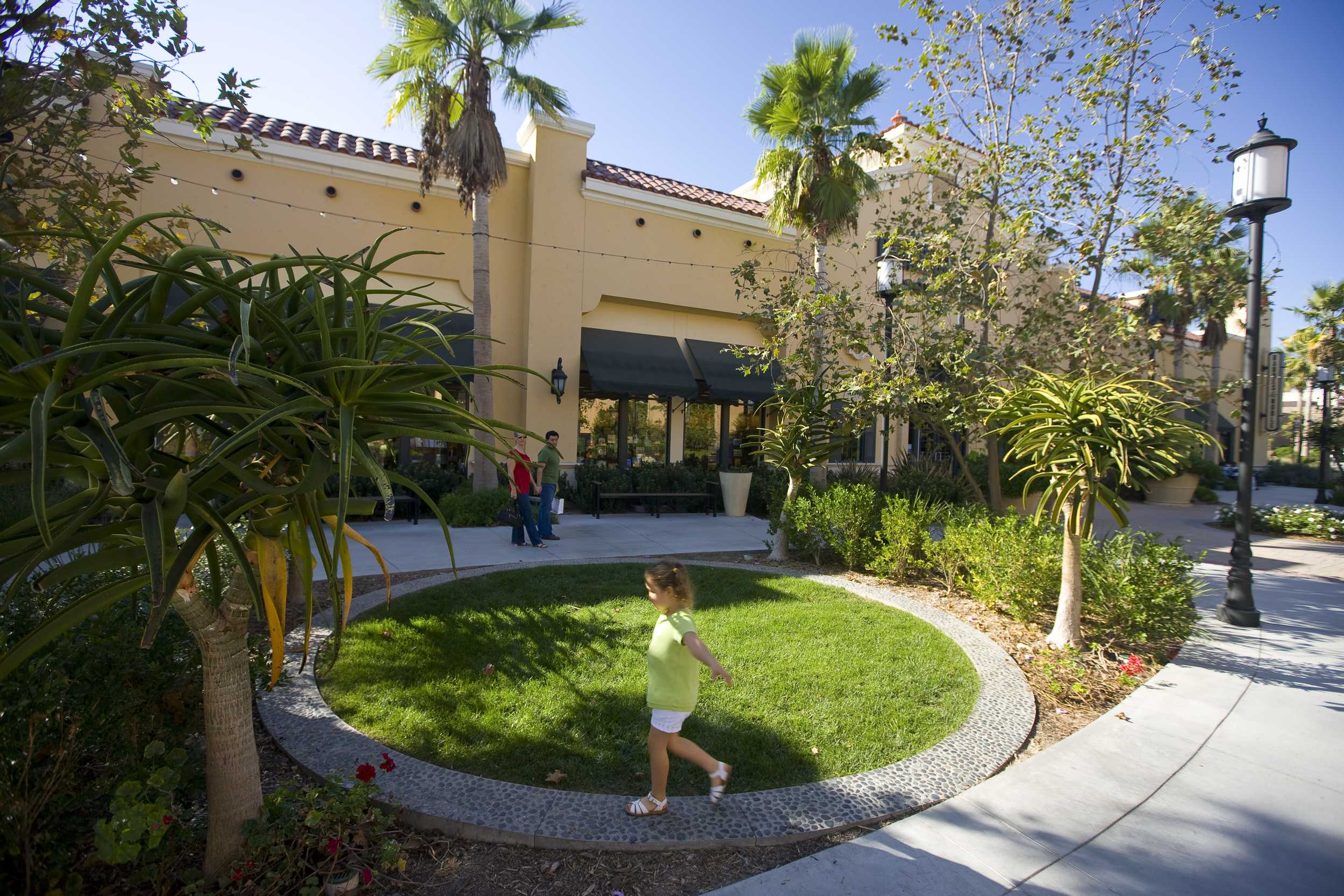 奥泰牧场镇中心-4