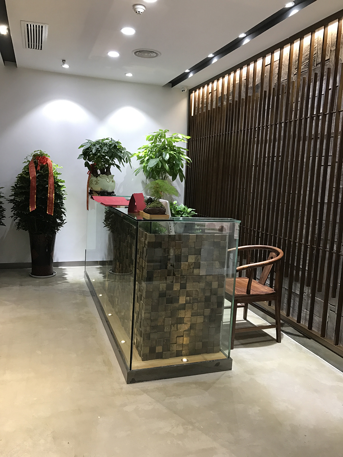 江苏亿界建筑装饰办公空间-1