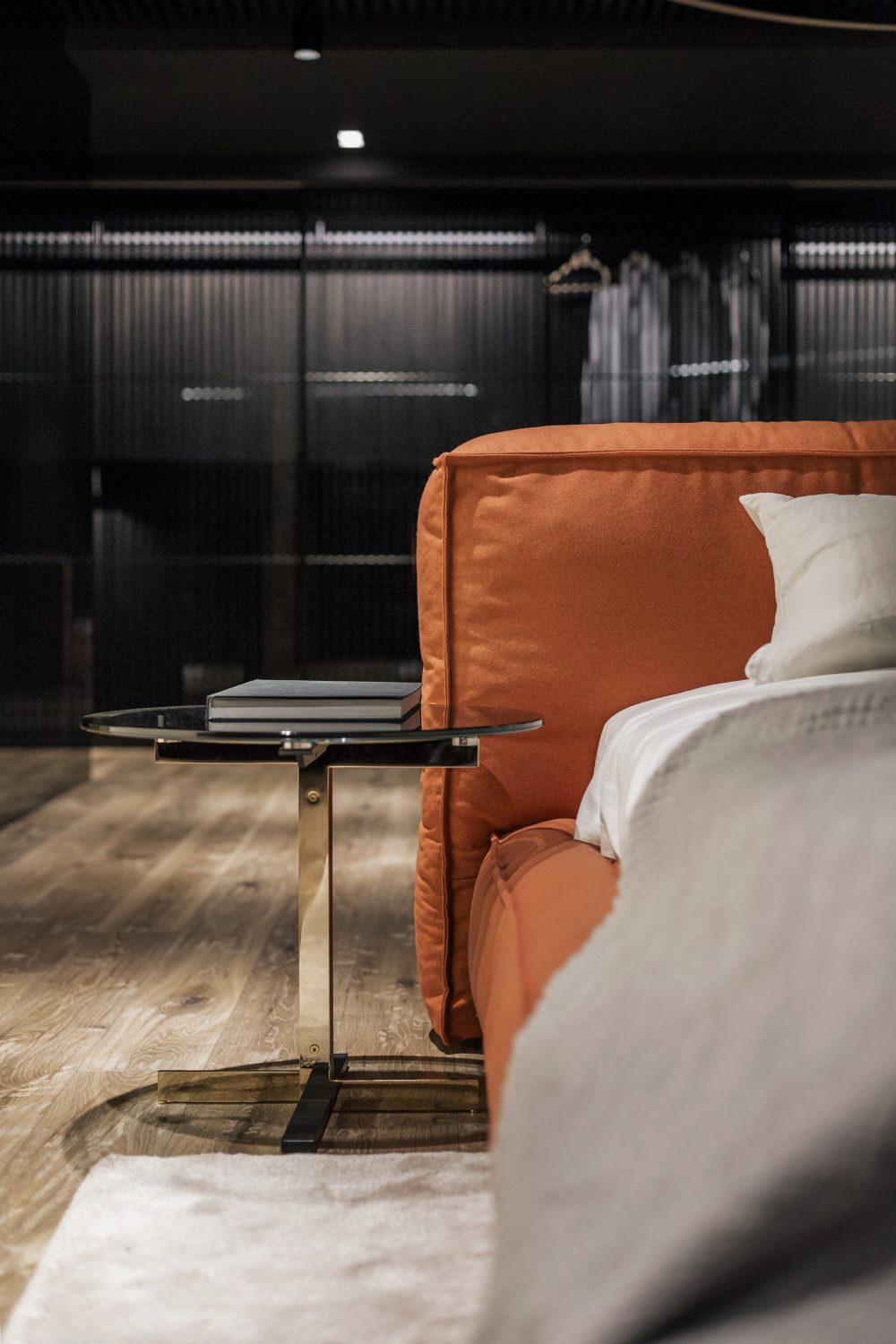 YoDezeen 基辅两层公寓设计-13