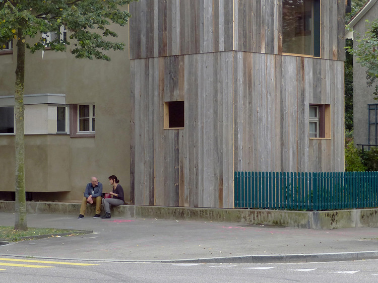 House with a Tree Sauter von Moos-1