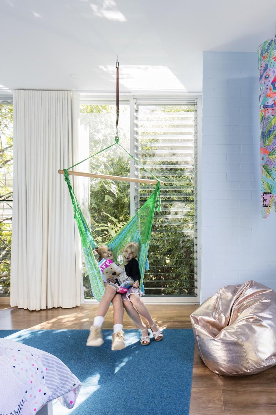 悉尼旧风化板屋现代扩建，热带雨林花园融入生活空间-27