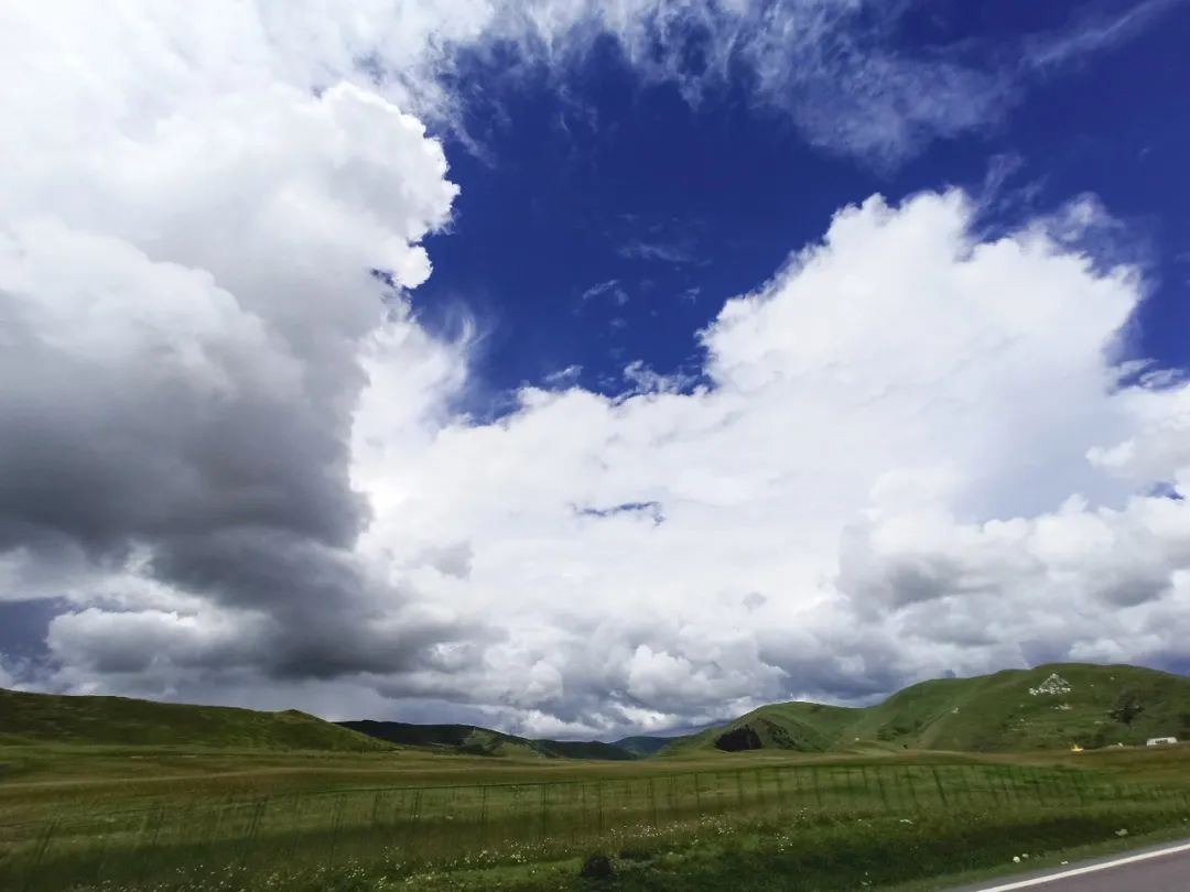 完美一夏 | 康定摄影之旅的室内设计灵感-44