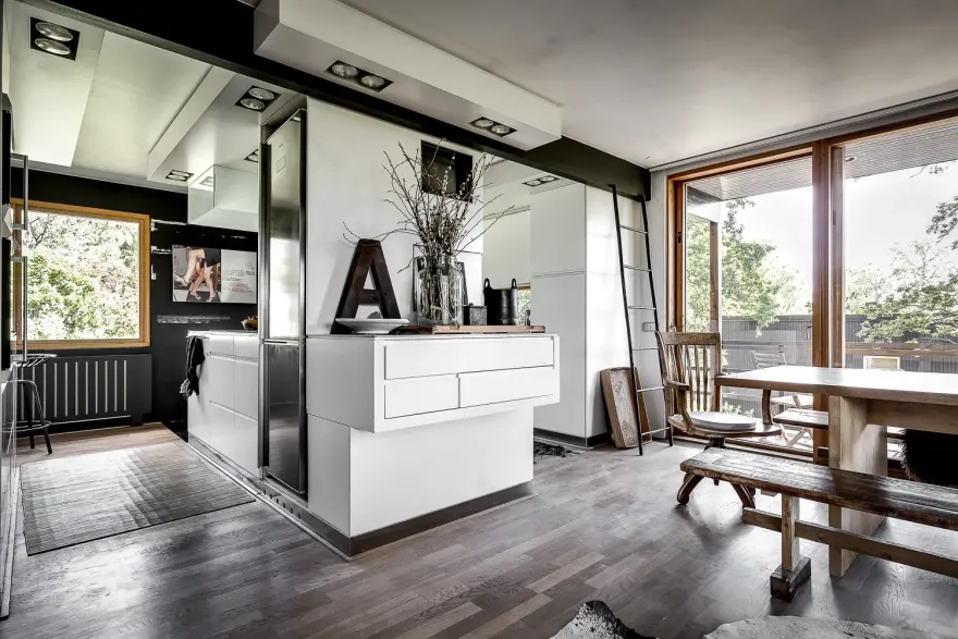 自然色彩的瑞典海滨别墅-13