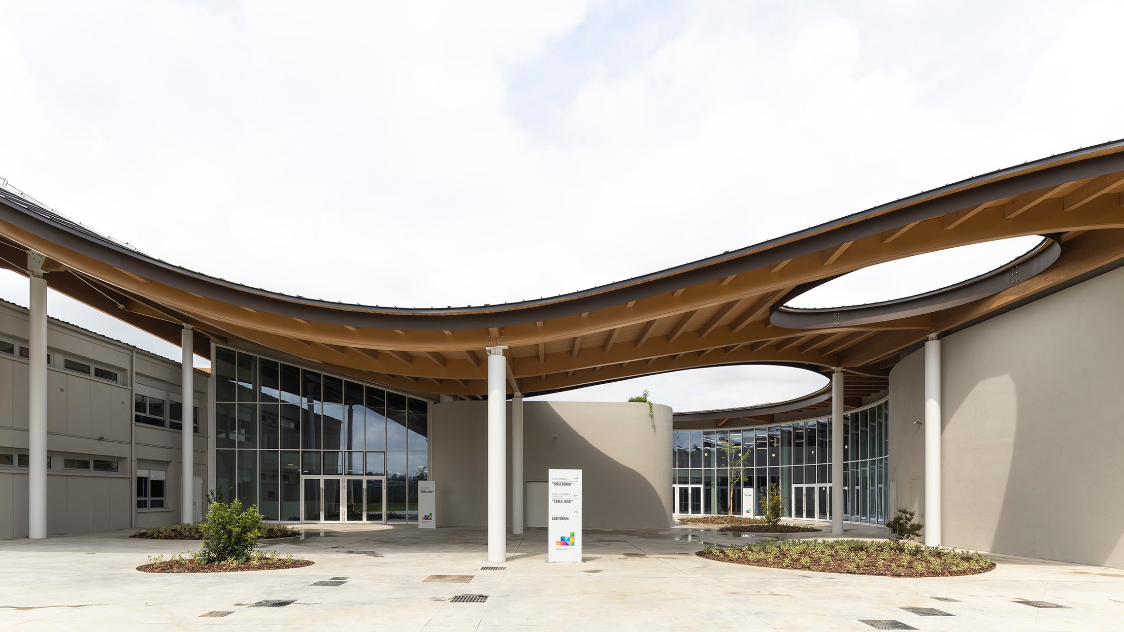 圣拉扎罗校园儿童中心（注：Campus KID比较灵活译法，这里按常见类似情境推测如是校园相关以儿童为对象的一个机构） 丨意大利丨Mario Cucinella Architects-2