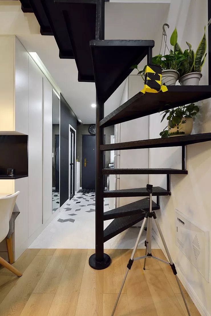 48㎡带阁楼老房改造，一室巧改三室，这设计服了！-31