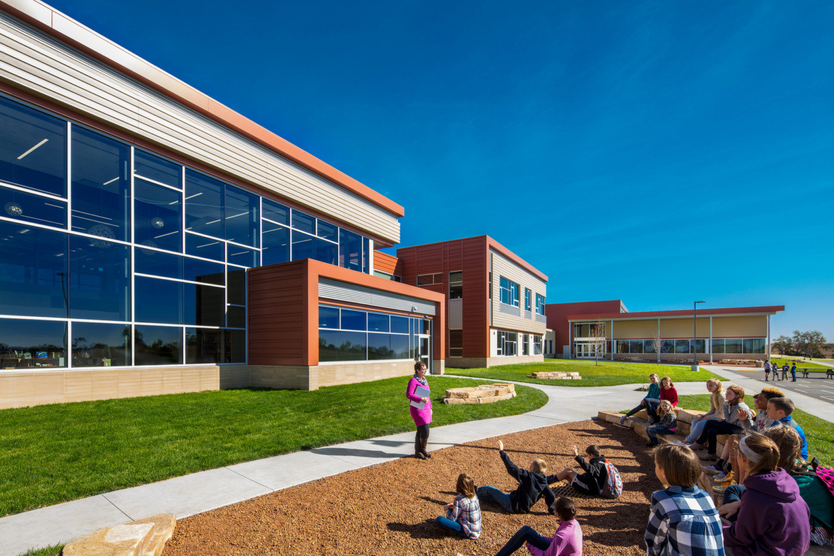 沃纳基中级学校-19