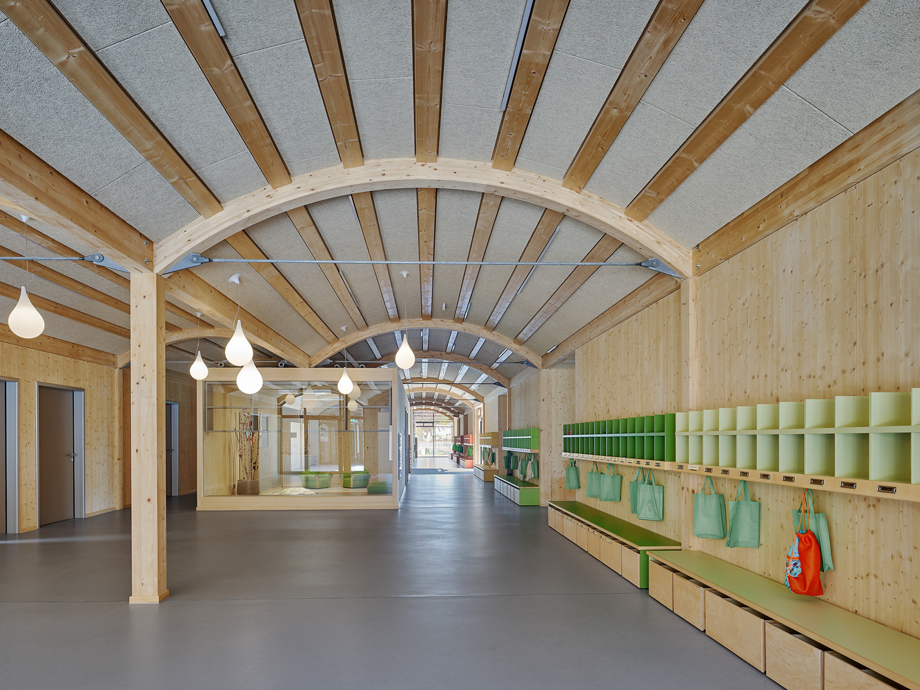 德国公共公园内的木结构幼儿园与博物馆-17