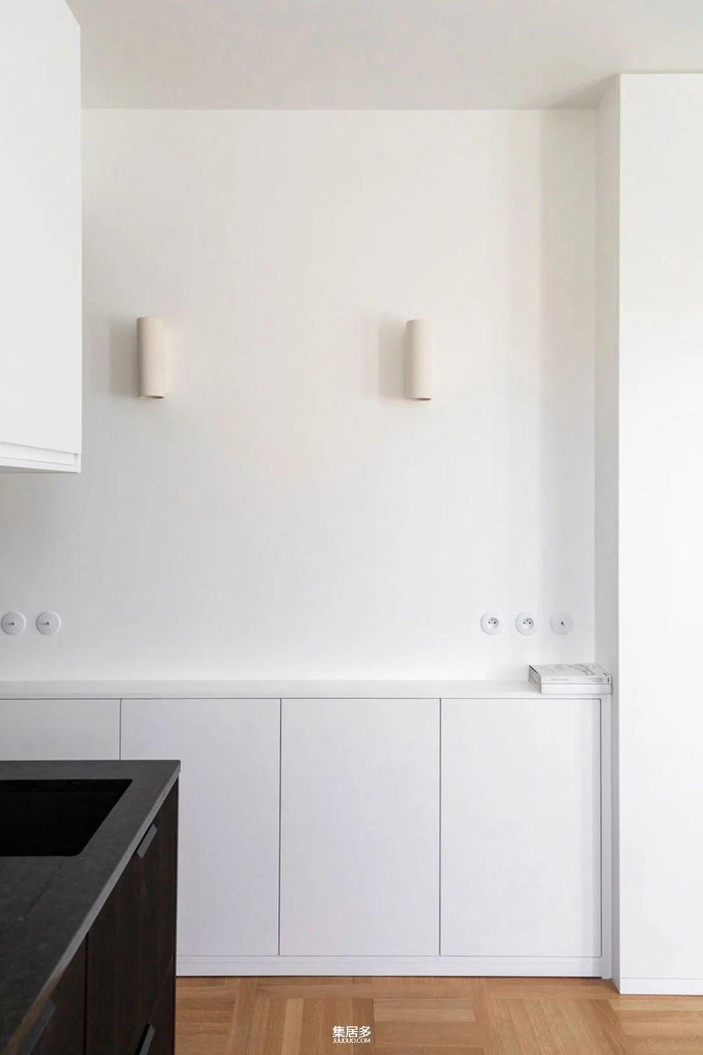 巴黎市中心 25 平方米白色小公寓丨法国巴黎-12