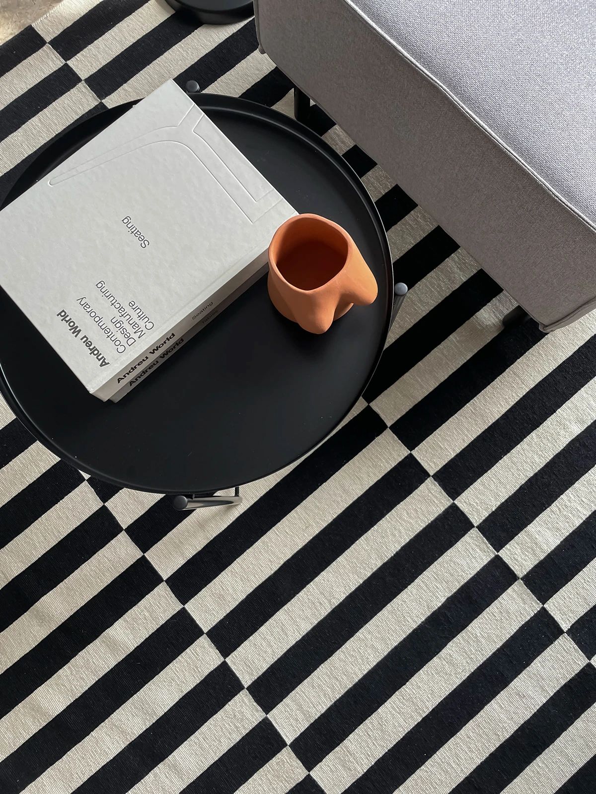 红绿撞色两室一厅丨Oleksandra Teslia-16