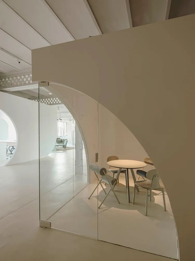 Fuego Camina Conmigo 办事处丨西班牙巴塞罗那-6